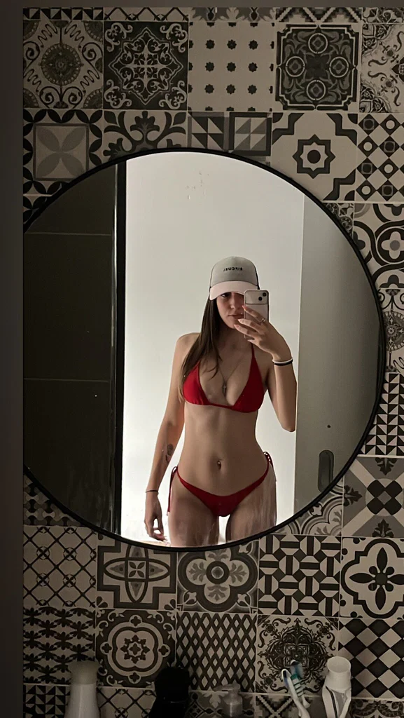 Mia 🦋