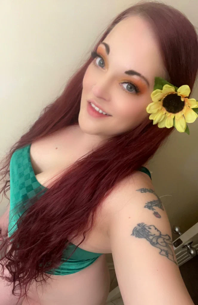 🍃Paisley🦚Princess🌻Free🍃's avatar