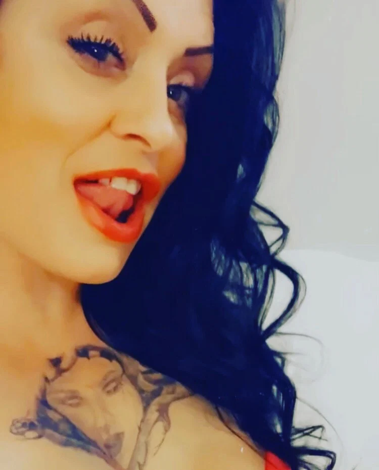 Mélanie Blanche's avatar
