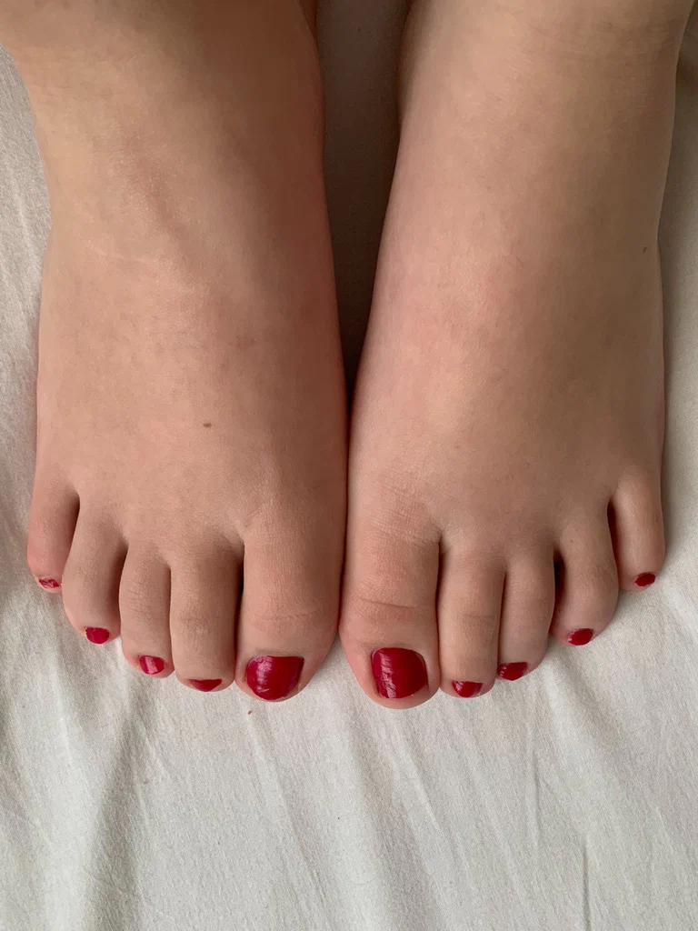 Feetieee