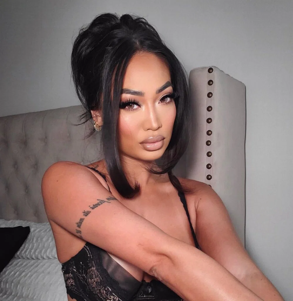 💘 Angelina Ang's avatar