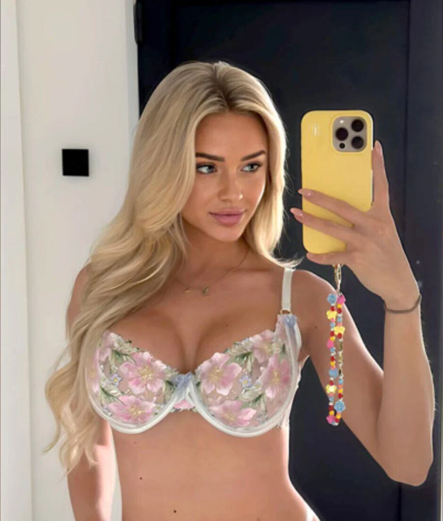 OLIVIA TALAR's avatar