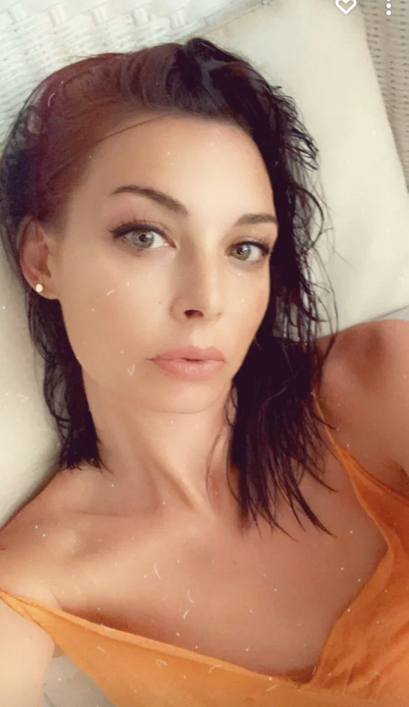 Alix Colina's avatar