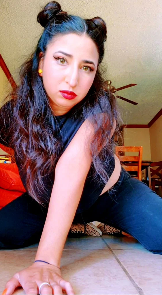 Victoria Joe's avatar