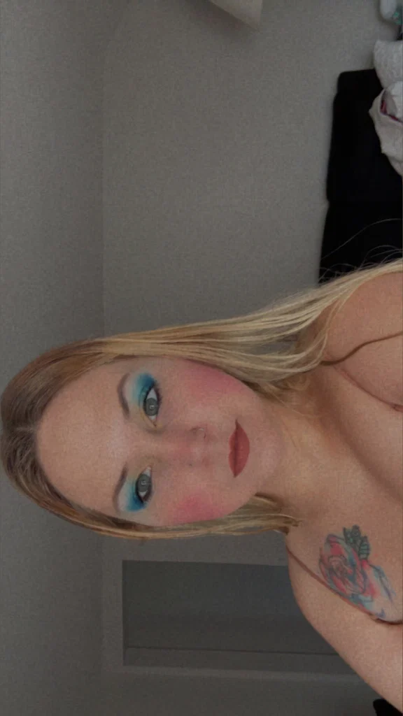 Janelle's avatar