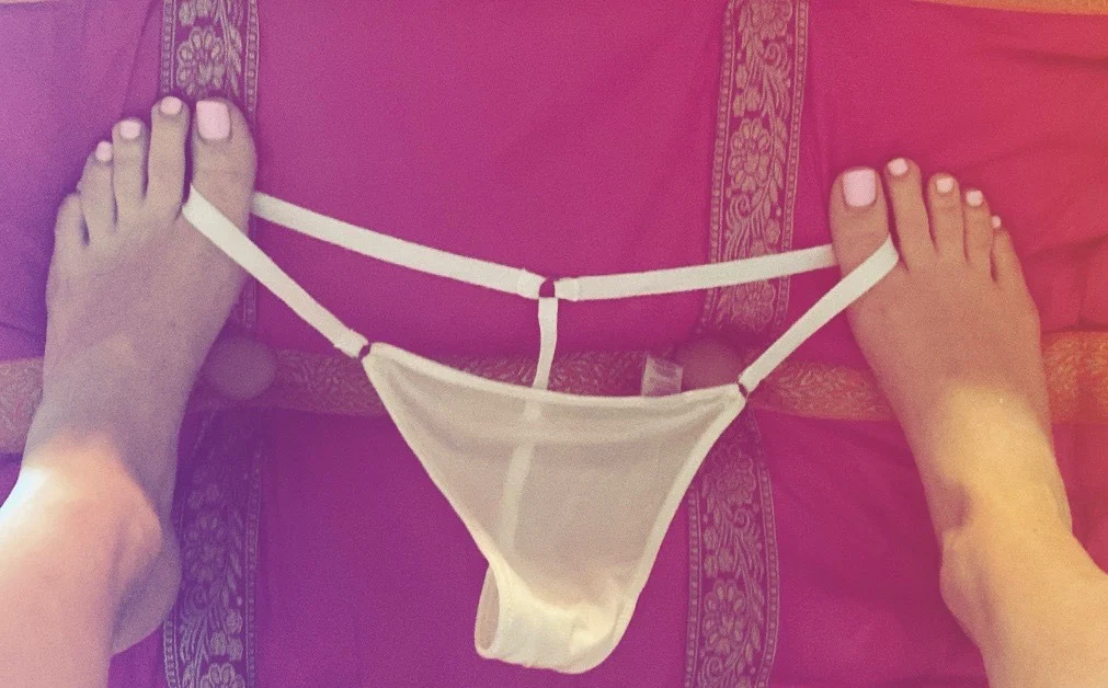 Flirty Feet profile banner