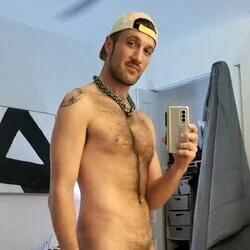 Troy Hardt's avatar