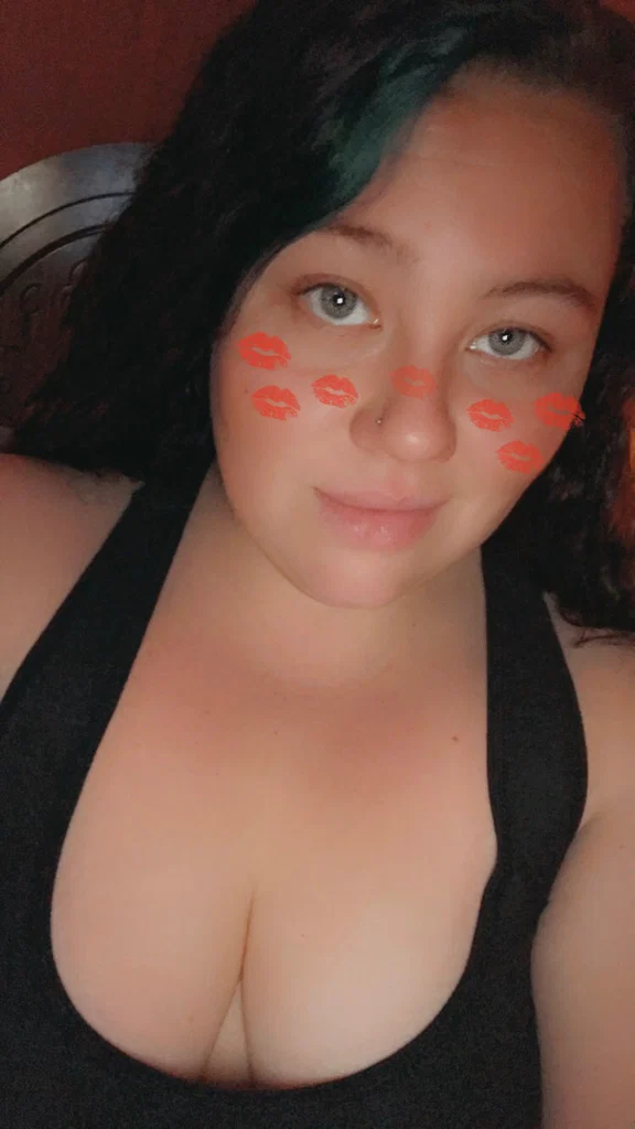 Busty_Brooke54