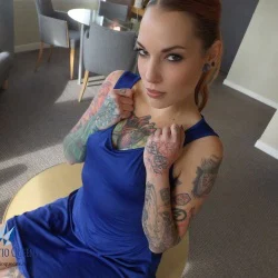 Silvia Rubi's avatar