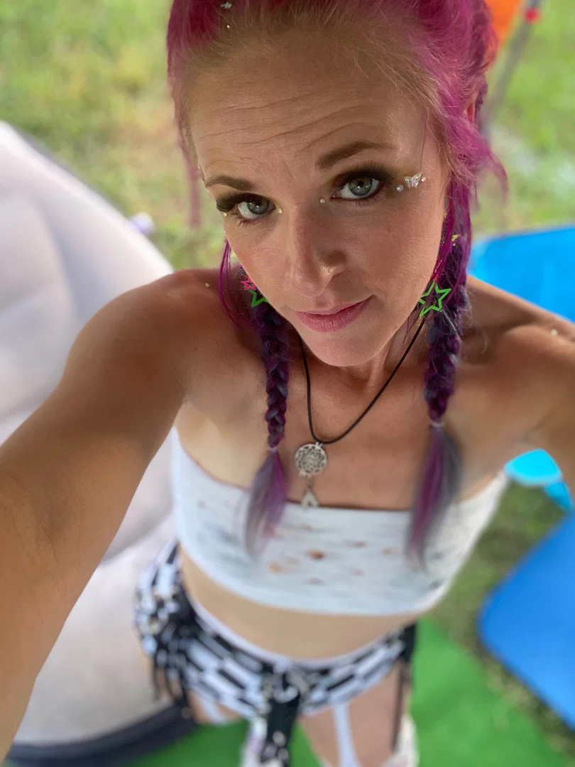 Starla Moon profile banner