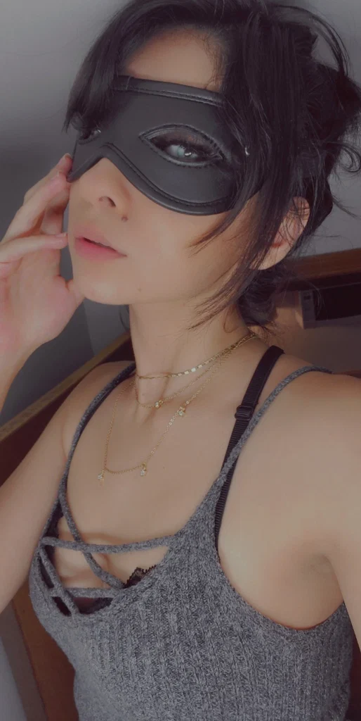 Masked Mistress's avatar