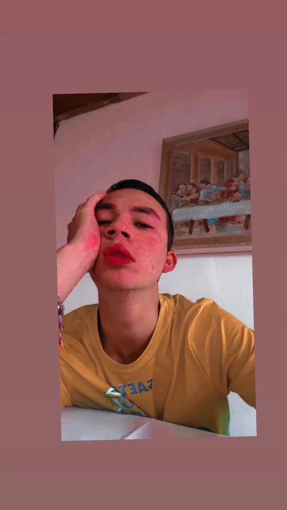 Andrés Vargas's avatar
