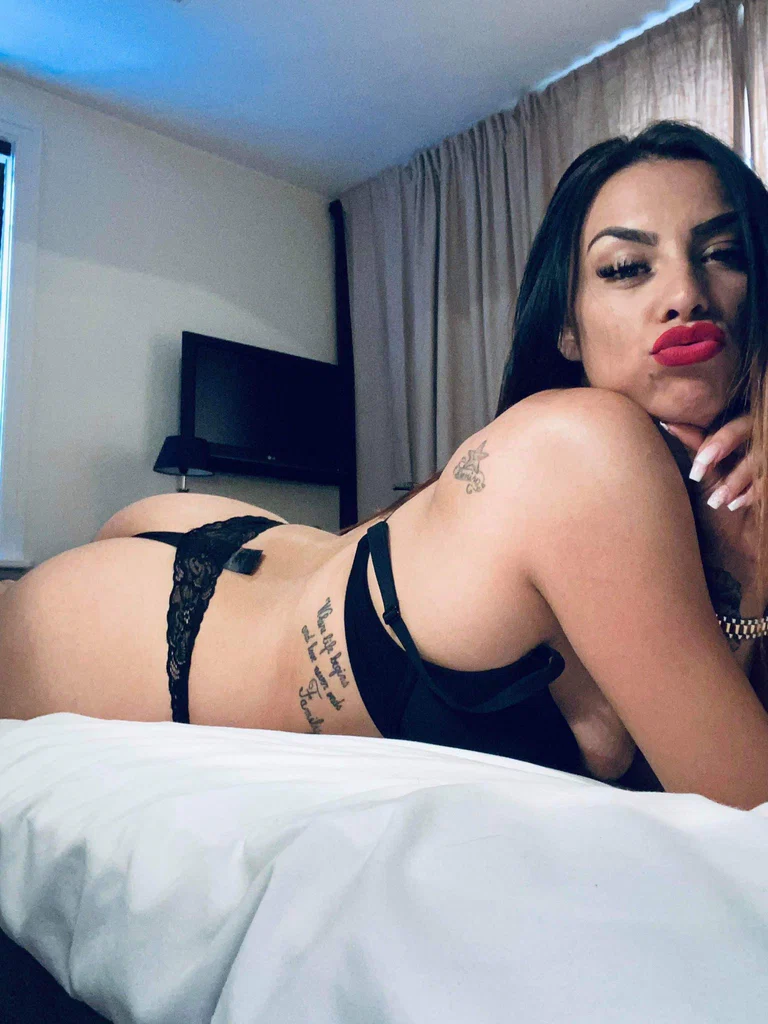 Denisa❤'s avatar