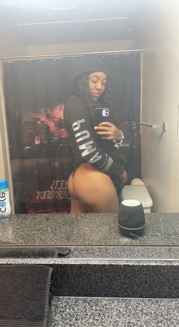 treasure💦👅 profile banner