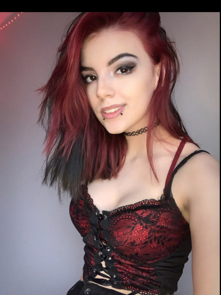 Evie's avatar