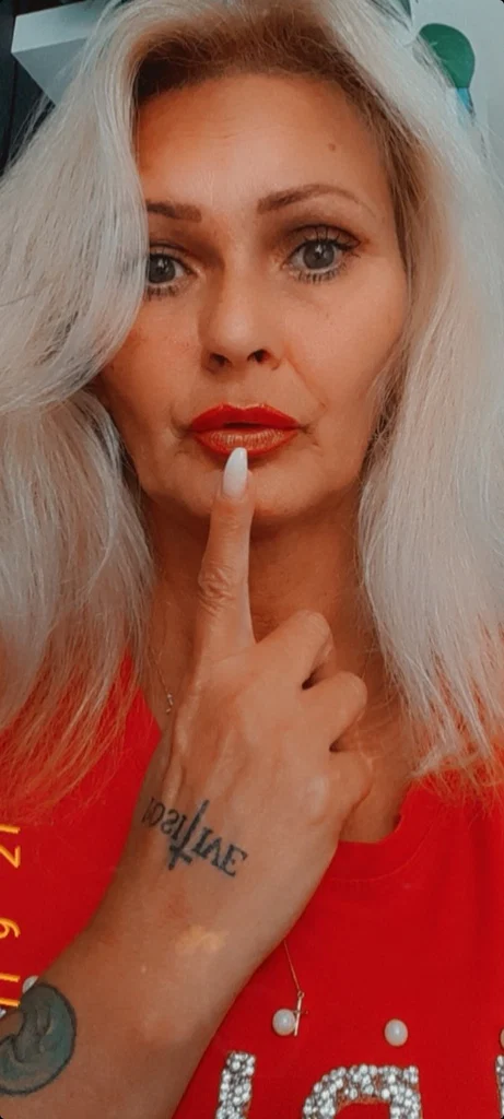 Michelle White's avatar