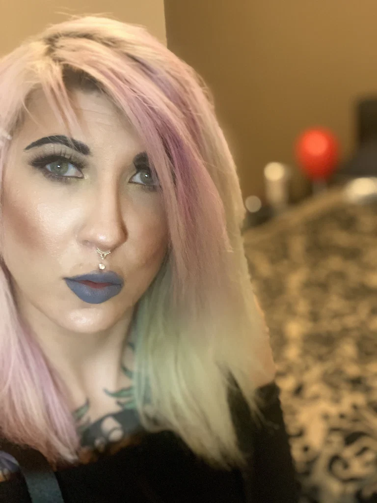 Chelsea Syn's avatar
