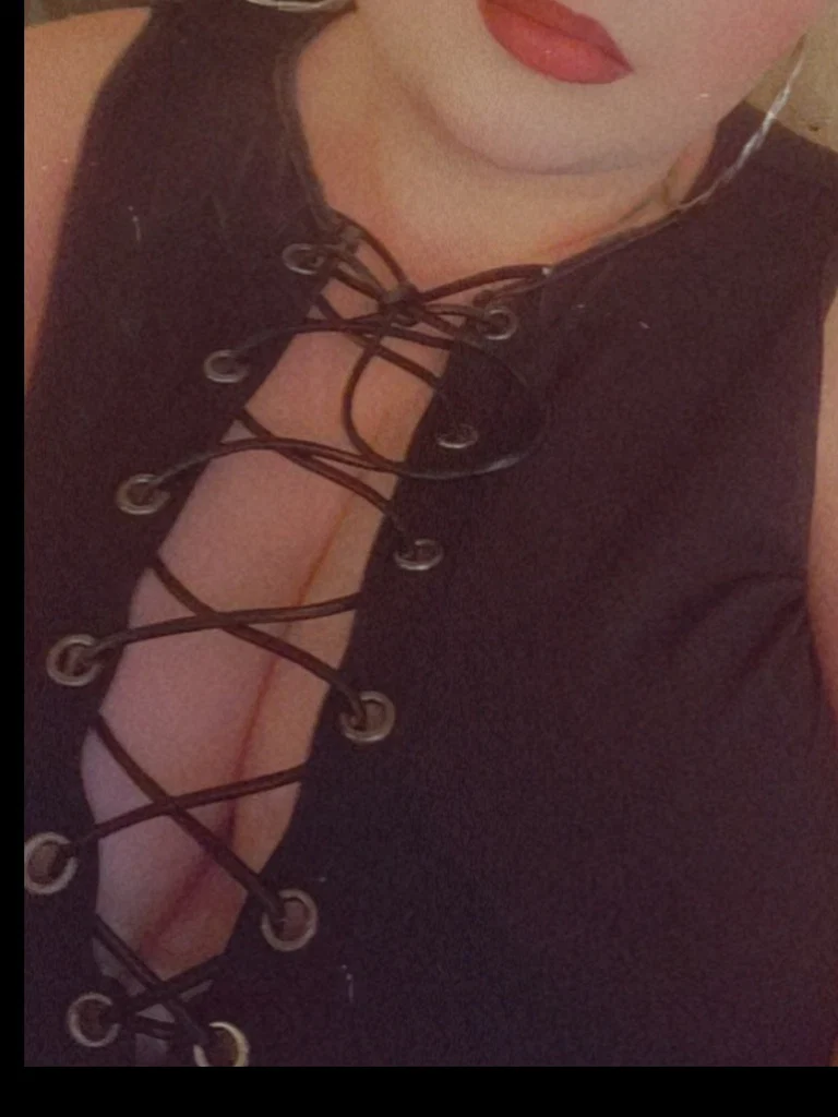 Witch_Bitch18's avatar