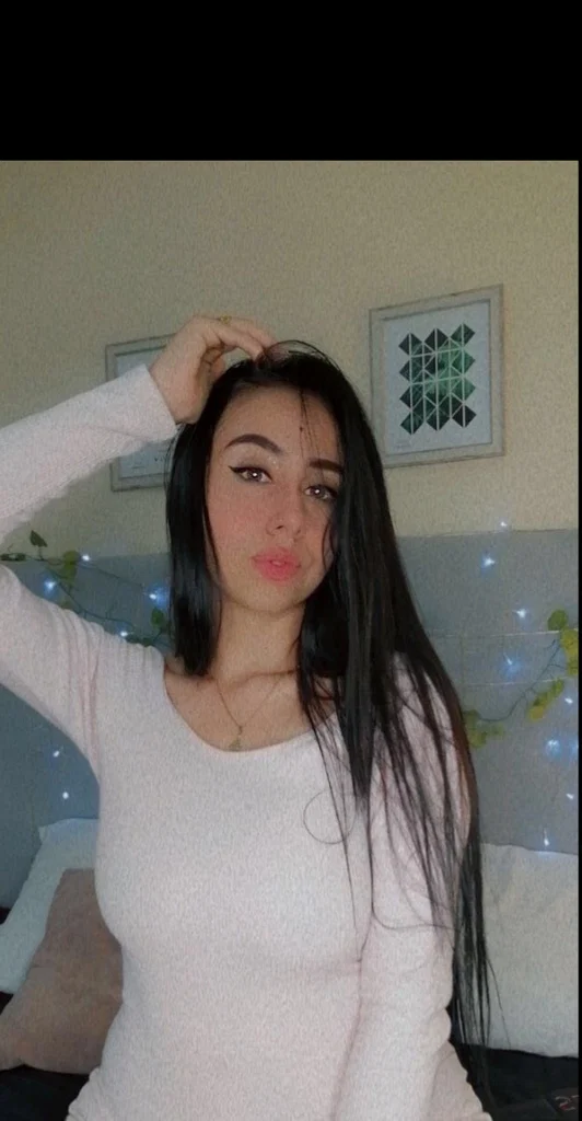 Luna Cardona