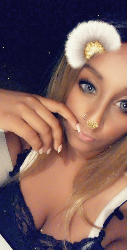 Mimi 🌹's avatar