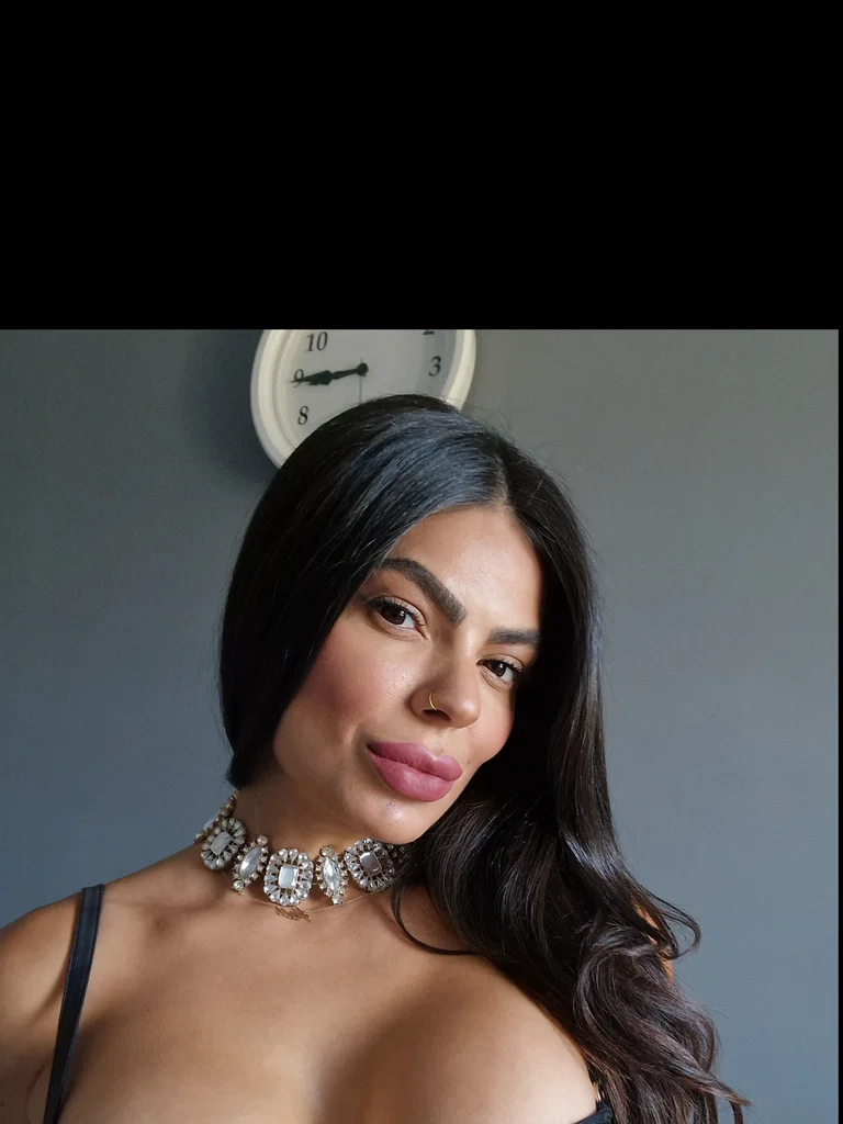 Goddess Domdeluxury's avatar