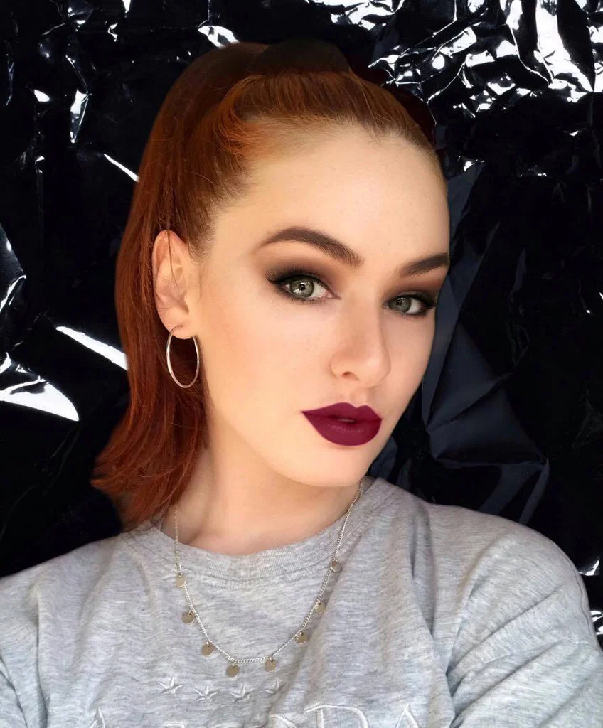Scarlett Rose's avatar