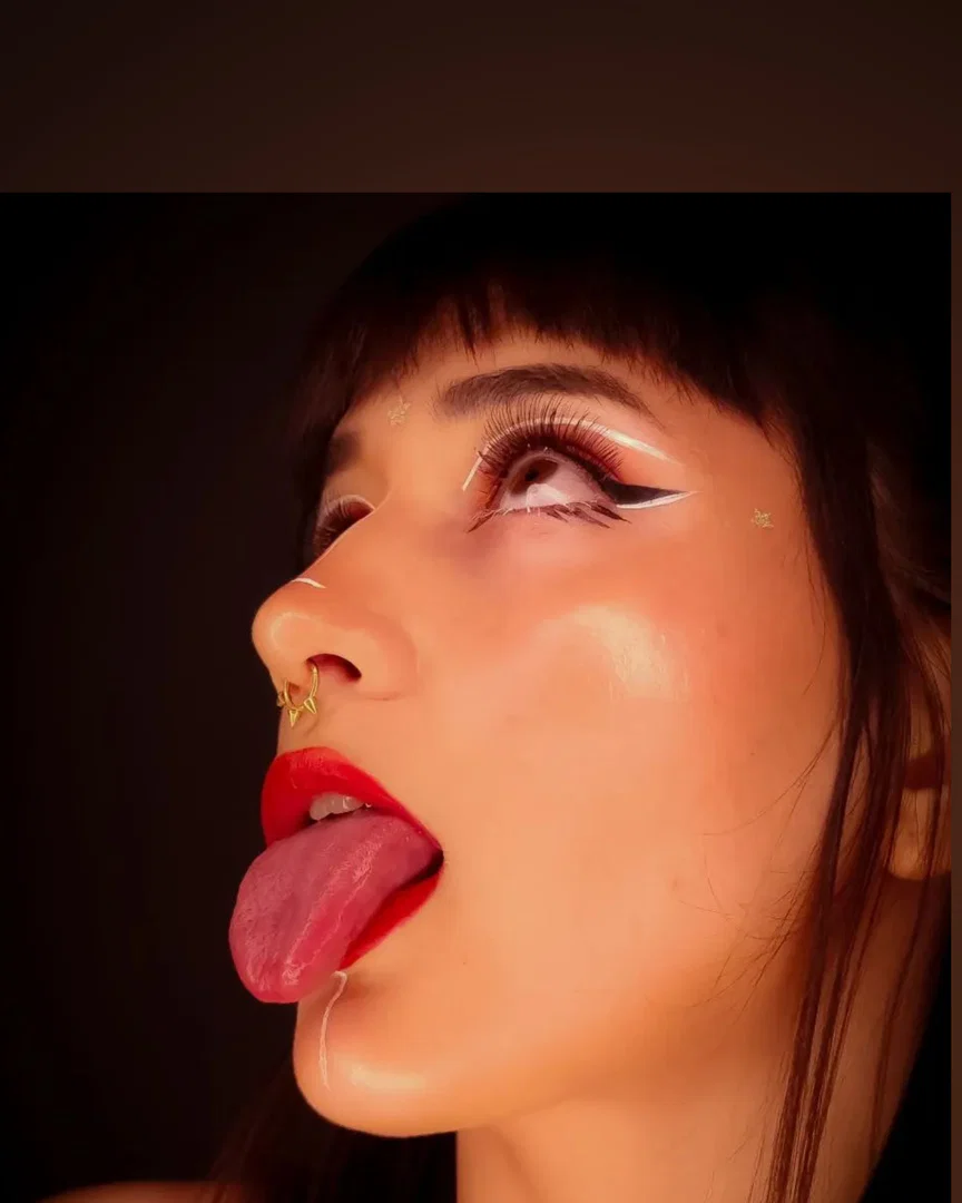 Lolly Petitte_ profile banner