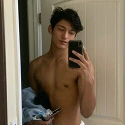 Adrian Quiroz 🍯