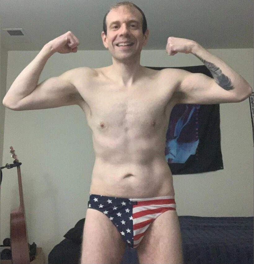 The Reverend Matt Bikinis - NJ Body Worshipper