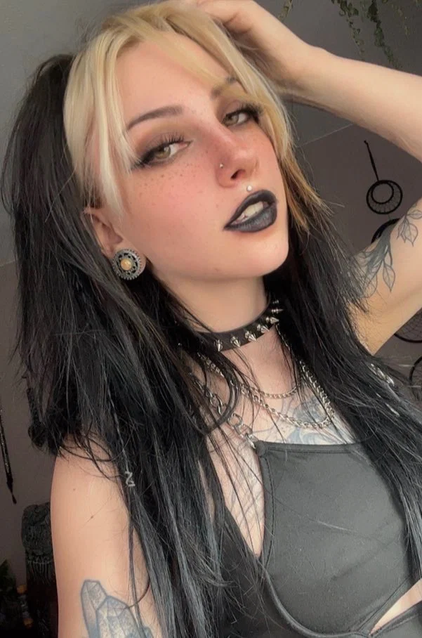 Critter 🖤
