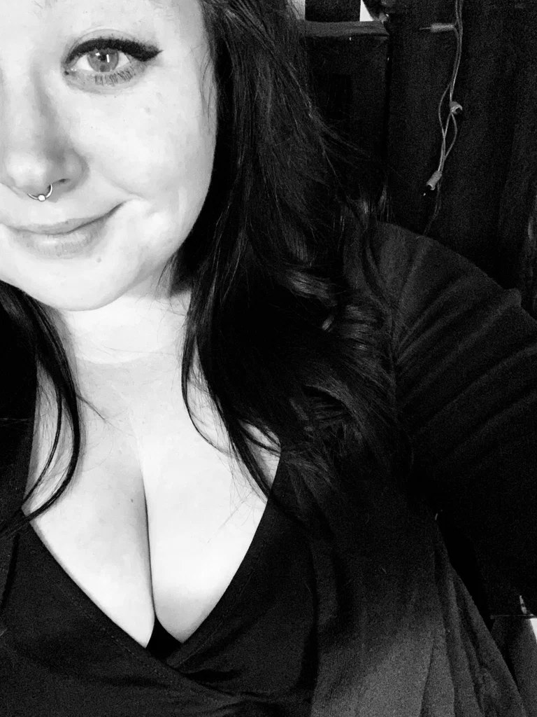 🖤Veronica Voorhees🖤's avatar