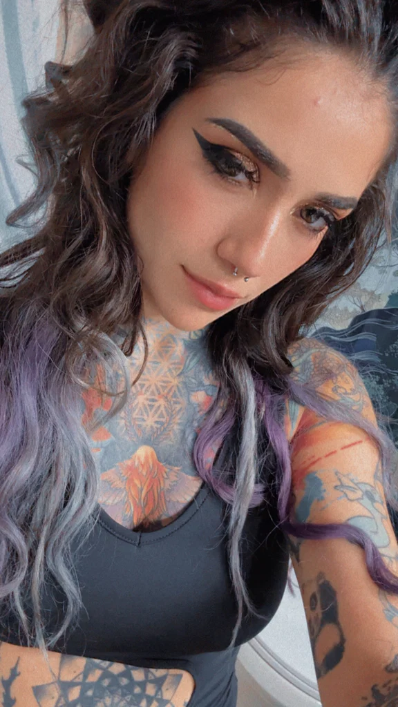 Queen Purp's avatar