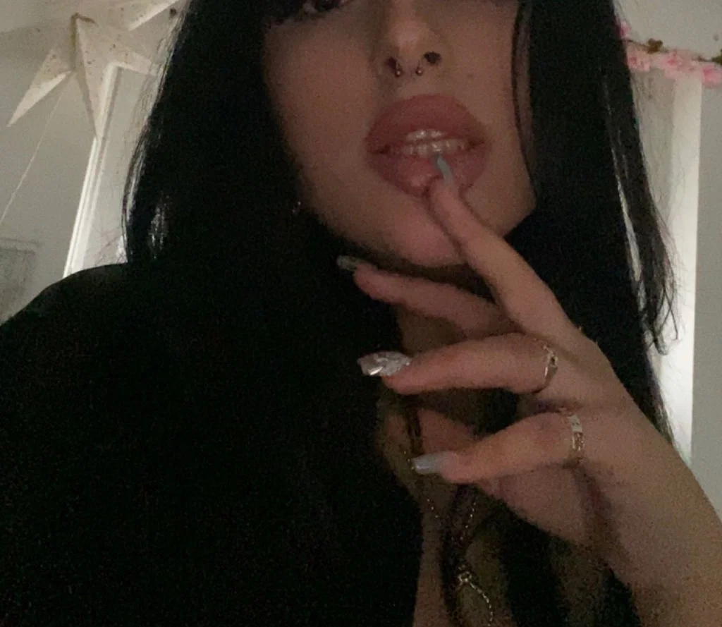 Me Ri's avatar