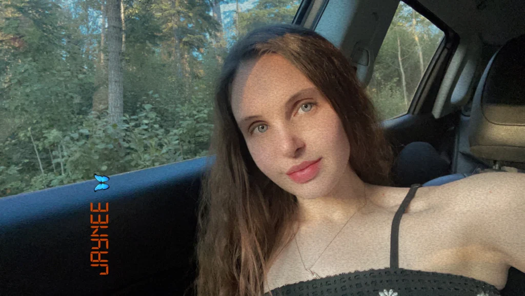 ivy 🥀's avatar