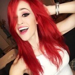Jaclyn Glenn's avatar