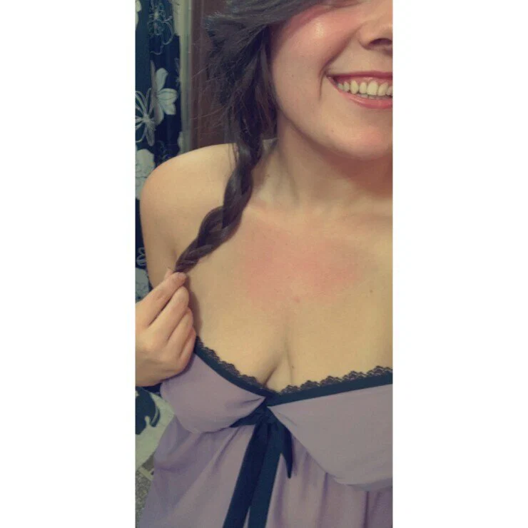 Erin Nik's avatar