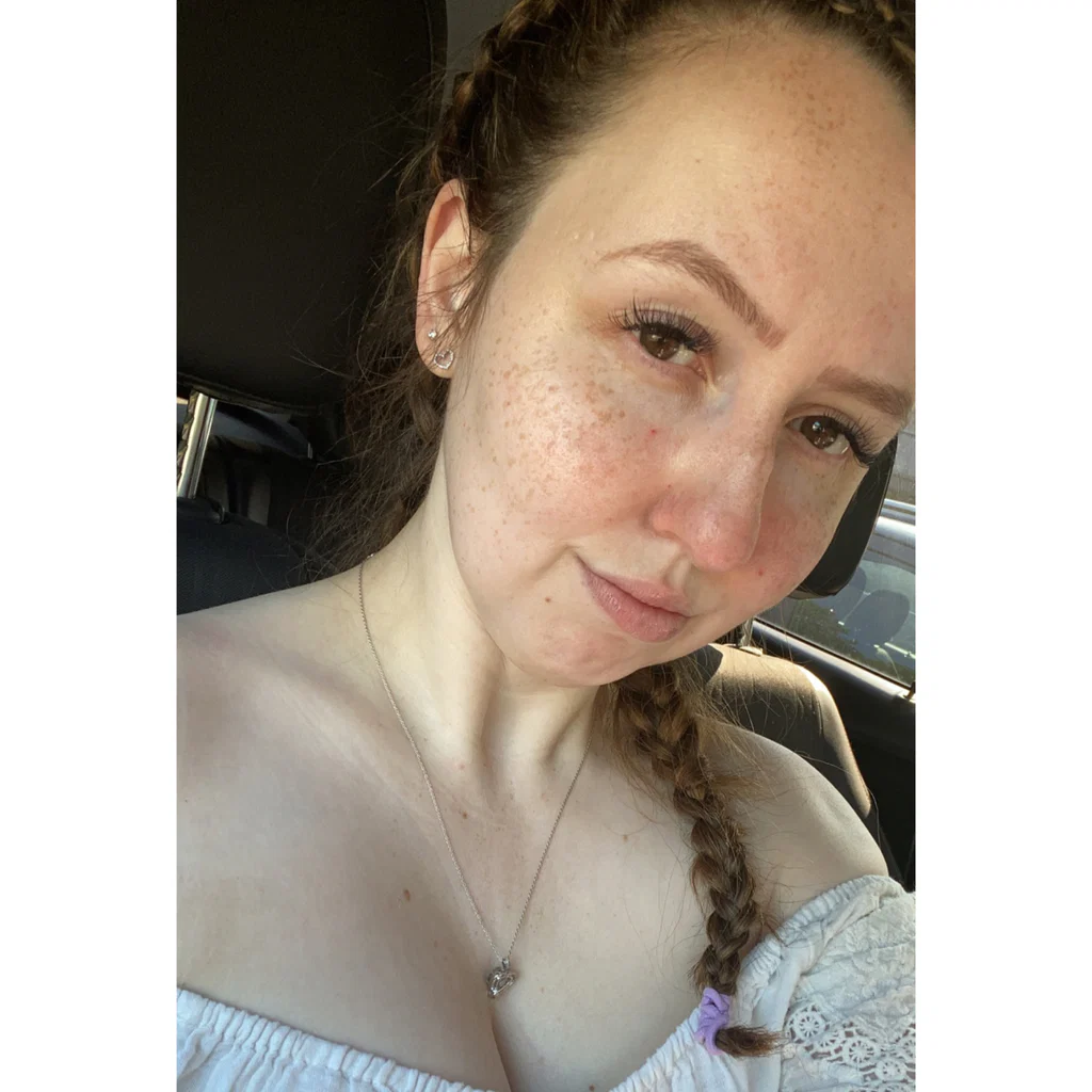 Ally May's avatar