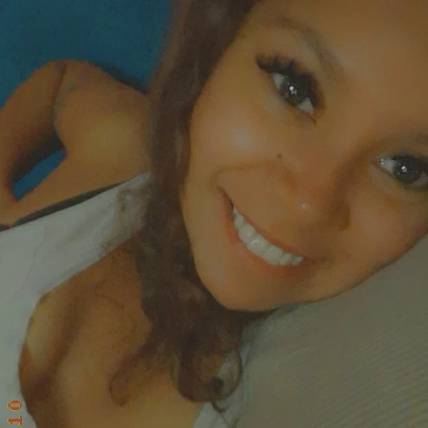 Angie Carolina Batista profile banner