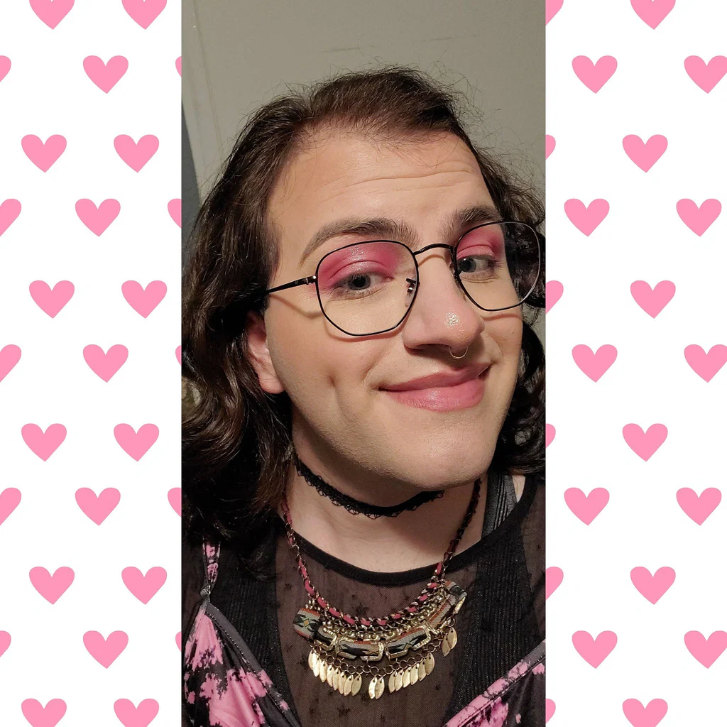 Rhea's avatar