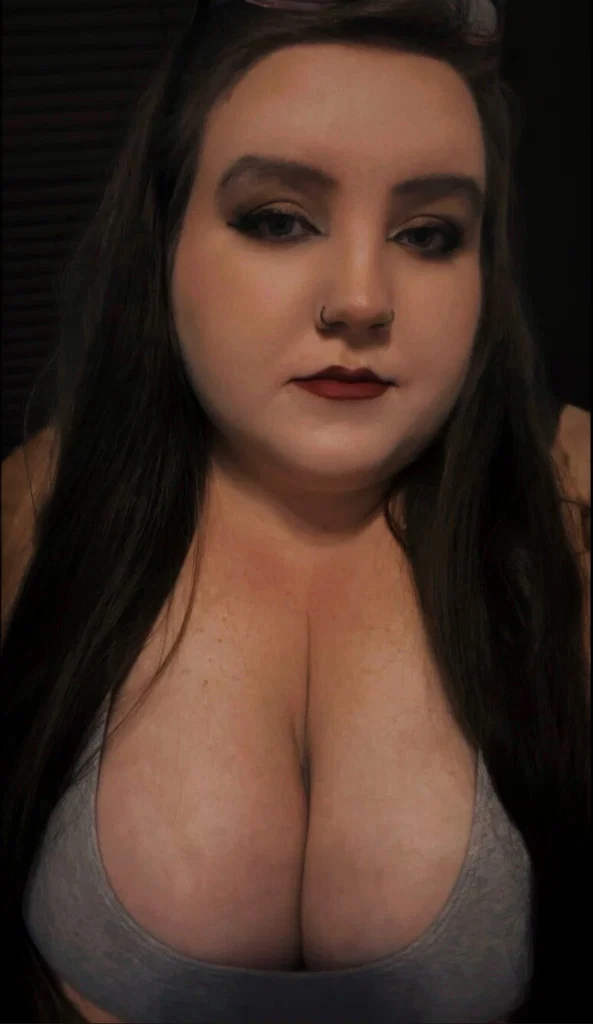 Mae Luxe