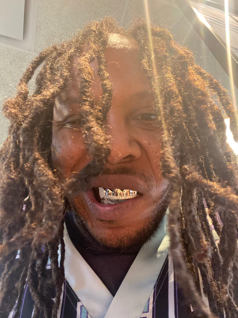 Fox Moneybag$'s avatar