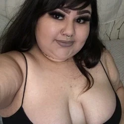 Dani Doll's avatar