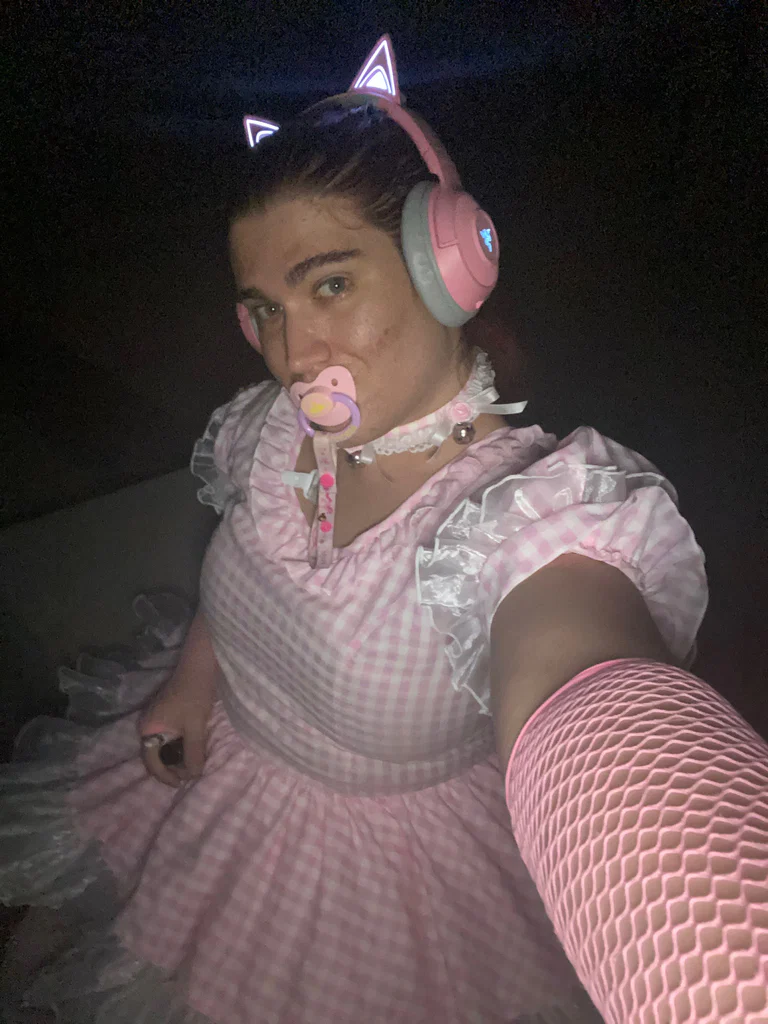 Sissy Amber Star's avatar