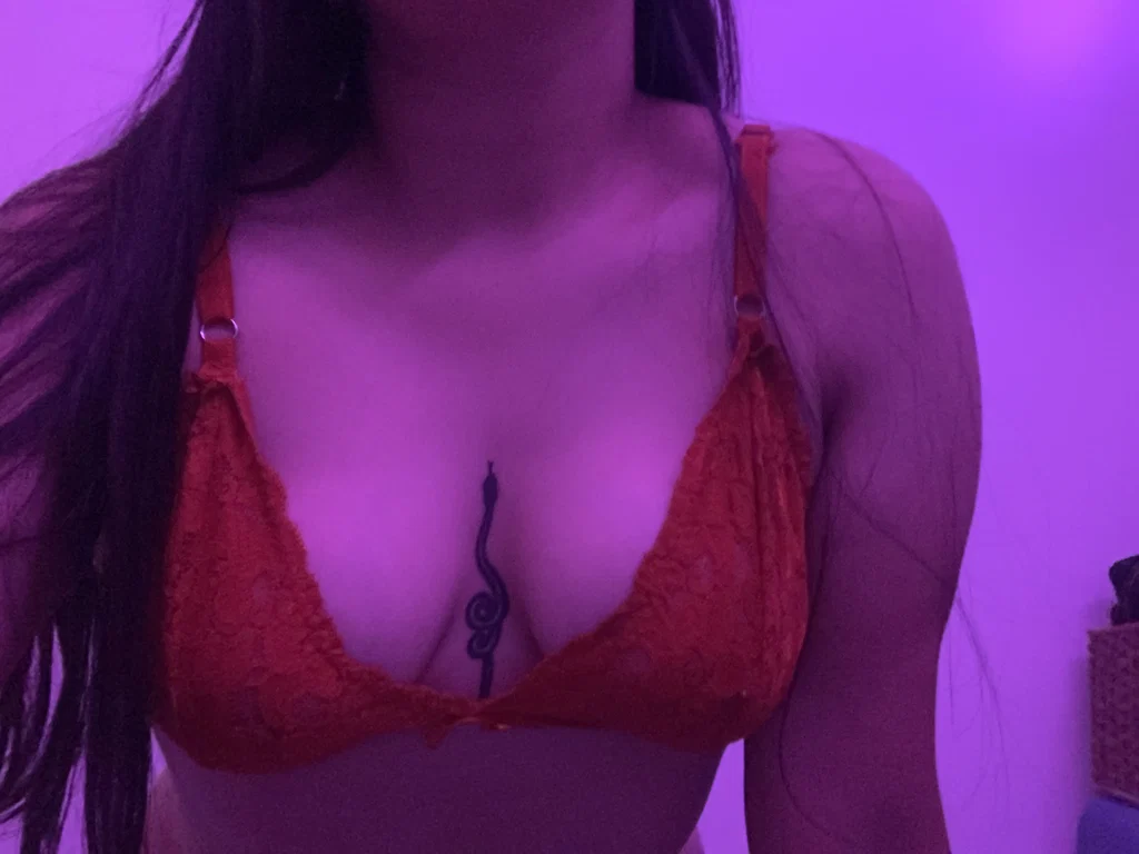 m 🫦