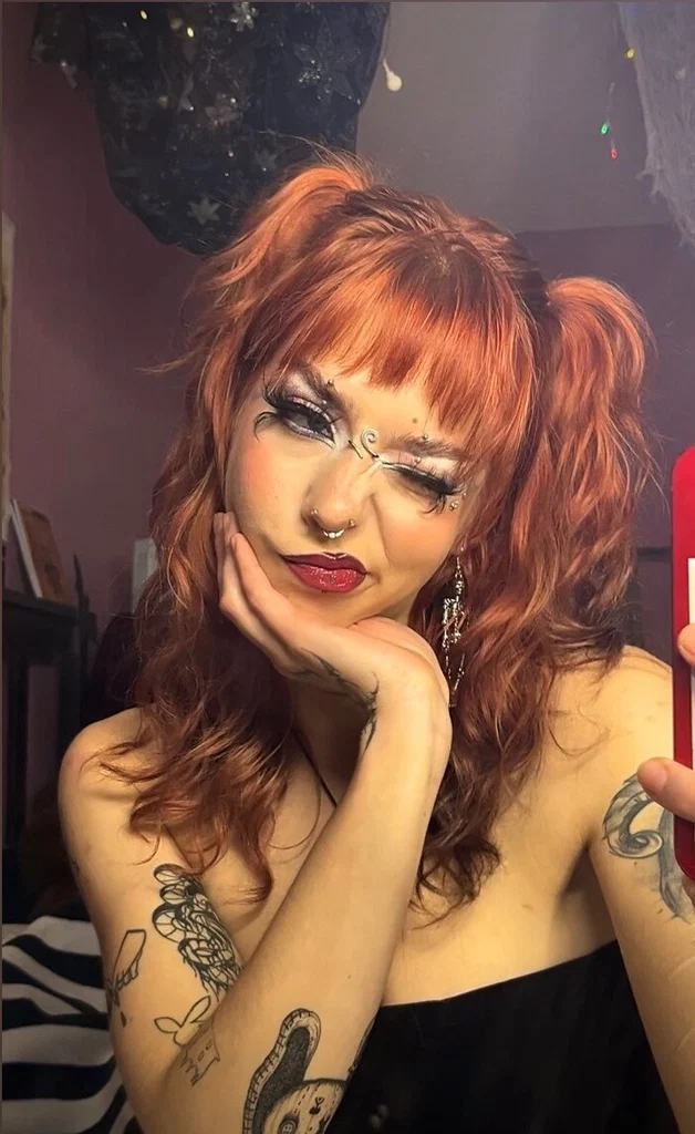 Red Bunny's avatar