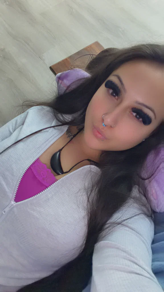 Rosie Skye