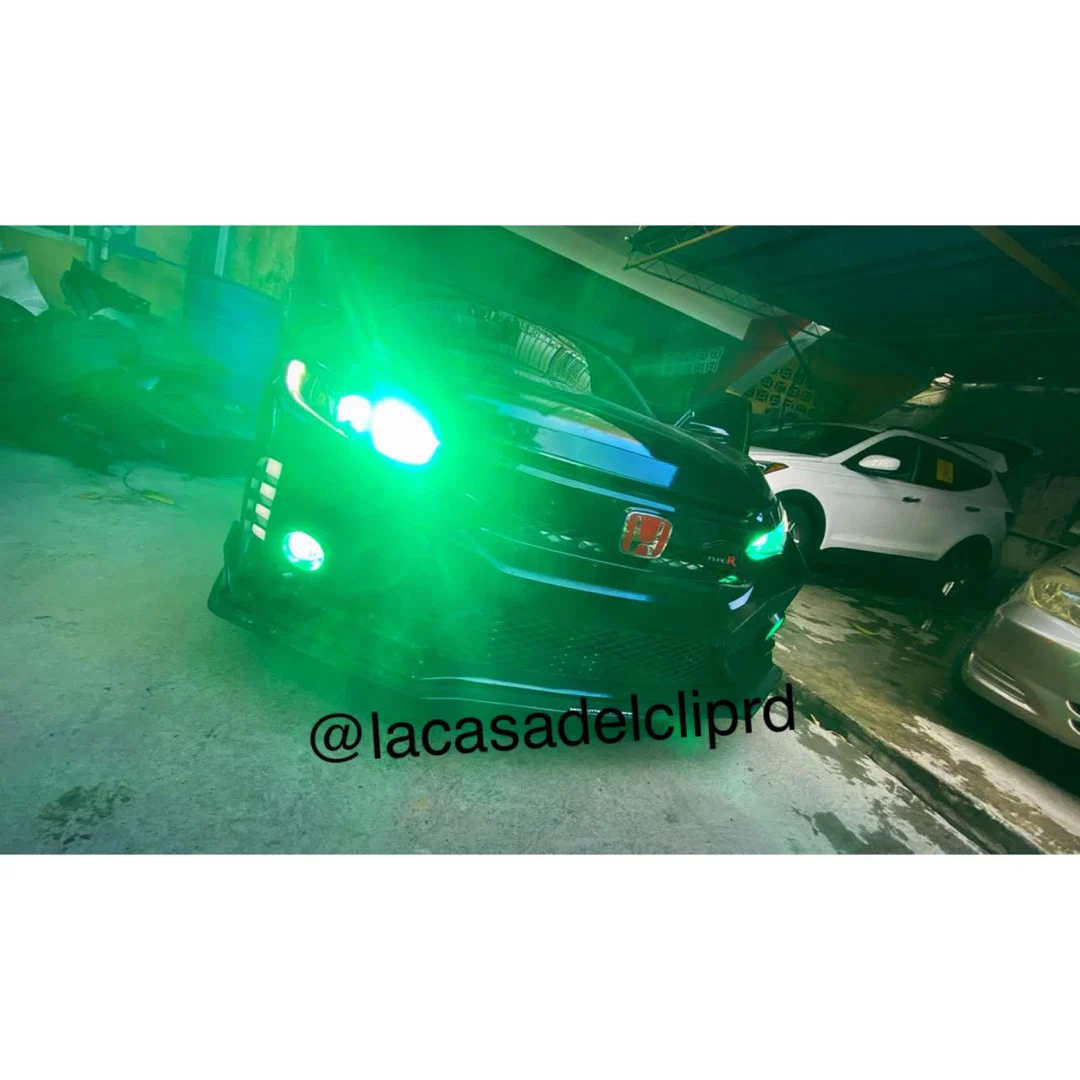 Lacasa del clip profile banner