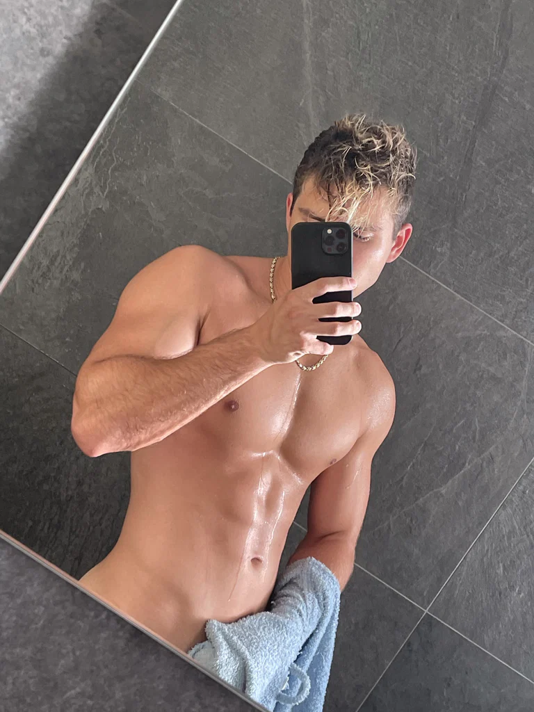 Simo Erik 👑