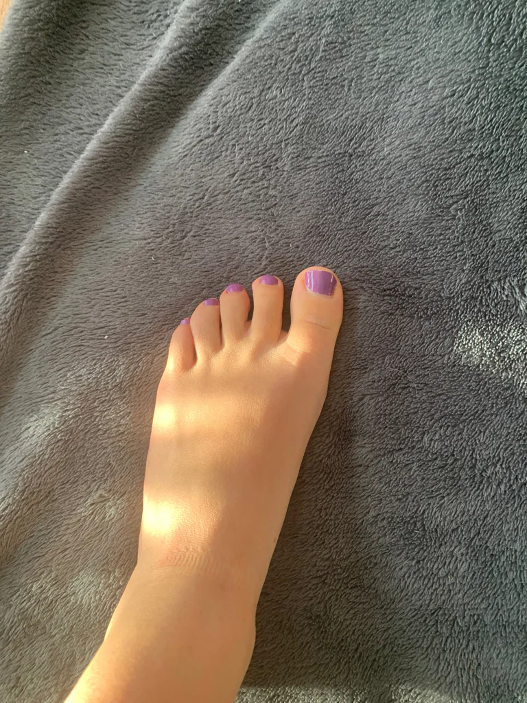 Feet fetish's avatar