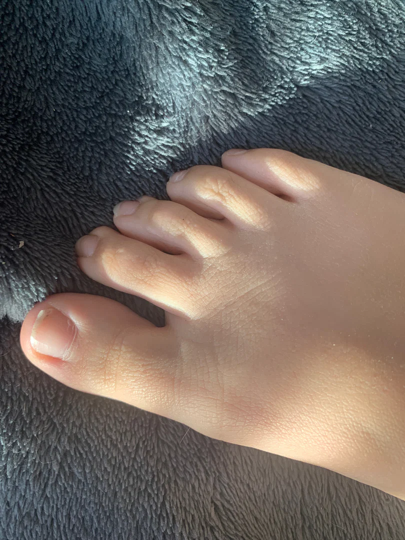 Feet fetish profile banner